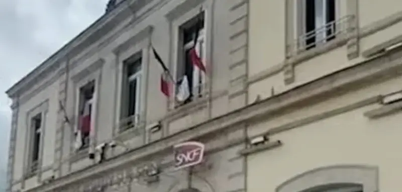 Illustration pour l'article: Des gares SNCF à louer pour 1€ en France ?