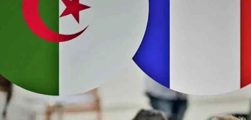 Étudiants algériens en France confrontés à la suppression des APL et aux difficultés de renouvellement des titres de séjour