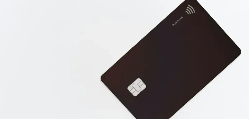 Paiement sans contact par reconnaissance faciale sur un terminal de caisse