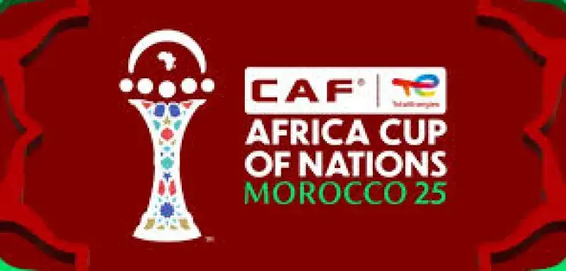 Entre ferveur populaire et enjeux diplomatiques, la CAN 2025 transforme le Maroc en cœur battant du football africain.