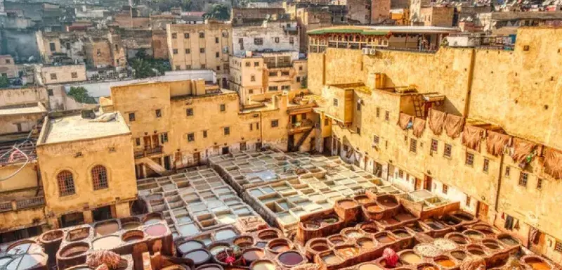 Le festival, devenu incontournable, plonge la cité millénaire dans une atmosphère d’intense recueillement et de partage