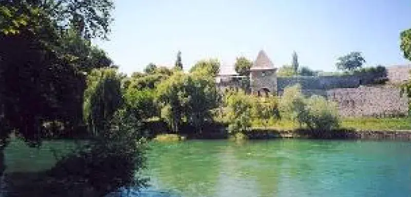 chateaupaysage.jpg