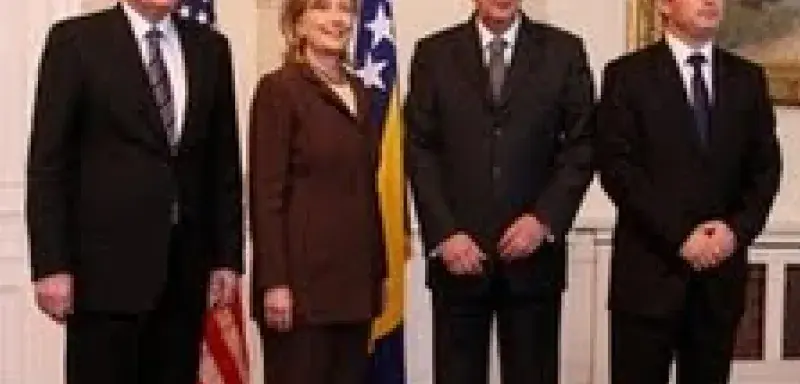 hillaryclintonauxbalkans.jpg