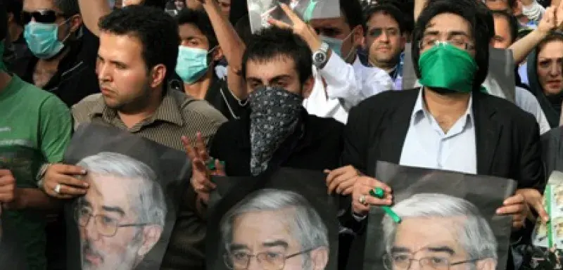iranmanif.jpg
