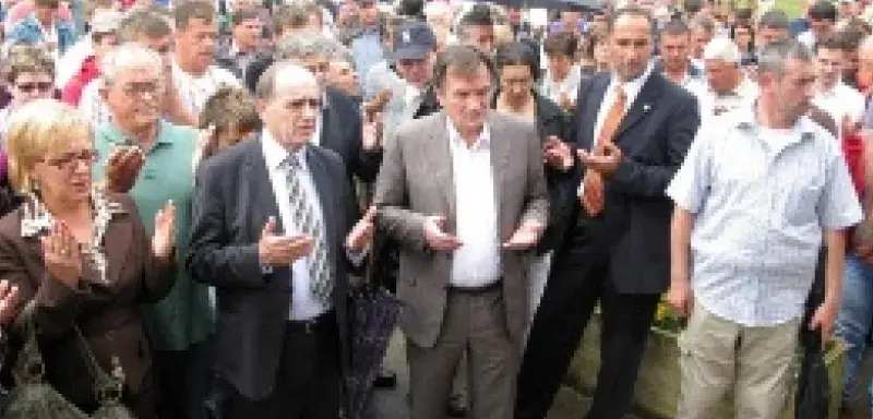 omarskadjenana.jpg