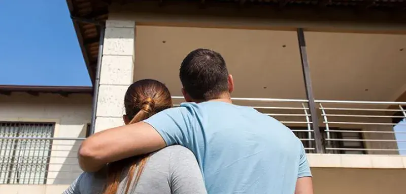 L'acte de notoriété n'est que la première étape. Pour finaliser une vente, le notaire doit établir l'attestation de propriété immobilière