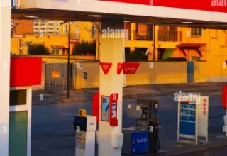 Carburant : le gouvernement menace de plafonner les marges des stations-service