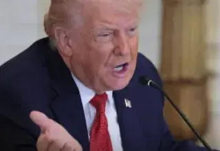 Illustration pour l'article: Trump menace la France 200% de taxes