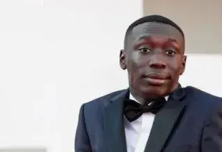 Khaby Lame, le TikTokeur italo-sénégalais devenu milliardaire grâce à ses vidéos humoristiques
