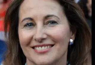 Ségolène Royal dénonce la minute de silence à l'Assemblée nationale pour un militant d'extrême droite