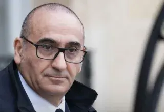 Illustration pour l'article: L'Algérie et la France seraient-elles sur le point de briser la couche de glace qui a gelé, pendant