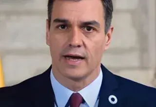 Le Premier ministre espagnol Pedro Sánchez lors d'une conférence de presse sur la position de l'Espagne face aux frappes contre l'Iran