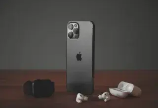 iPhone Apple smartphone sur fond moderne