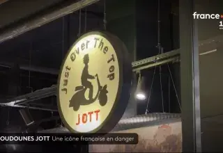 L'ascension de JOTT semblait irrésistible. En 2021, le fonds d'investissement L Catterton, lié au groupe LVMH, rachète la marque