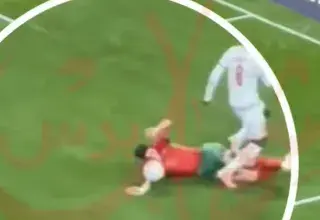 main dans la zone de penalty Maroc Mali can 2025