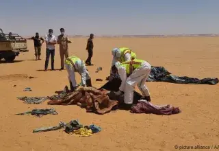 de nombreux migrants se retrouvent bloqués dans le sud tunisien, notamment autour de localités telles que Amra ou Jbeniana,