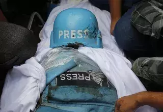 France : des journalistes dénoncent le massacre de leurs confrères palestiniens à Gaza.  Rassemblement mercredi 16 avril à 18h devant les marches de l’Opéra-Bastille à Paris
