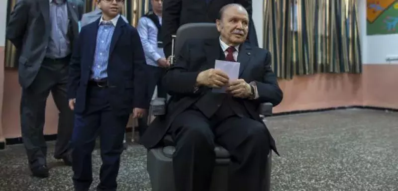 Bouteflika aux urnes lors des élections présidentielles... (DR)