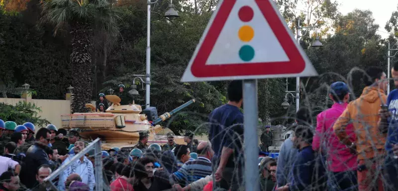 les manifestants continuent à camper face au palais présidentiel... (Xinhua)