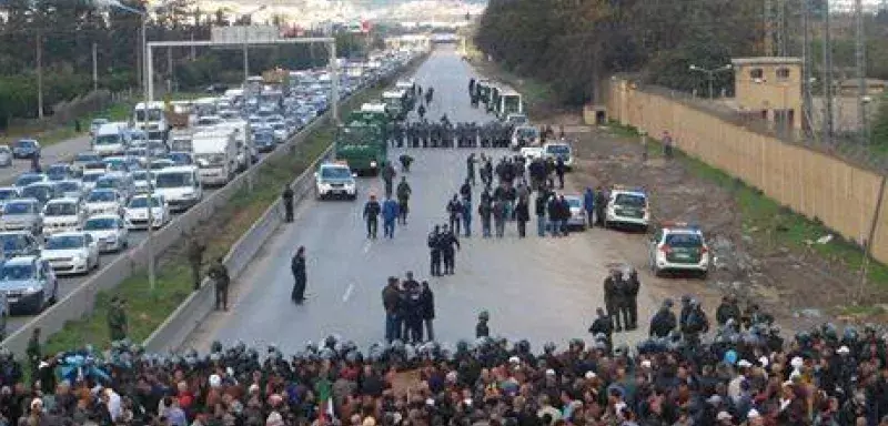 les patriotes face aux unités de police... (DR)