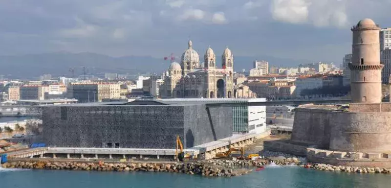 Œuvre de l'architecte Rudy Ricciotti associé à Roland Carta, le MuCEM a coûté 191 millions d'euros... (DR)