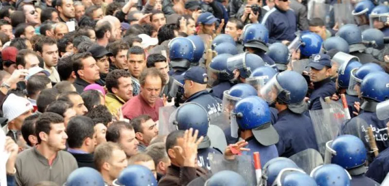 Le pouvoir n'a pas hésité à réprimer durement toutes les manifestations. (DR)