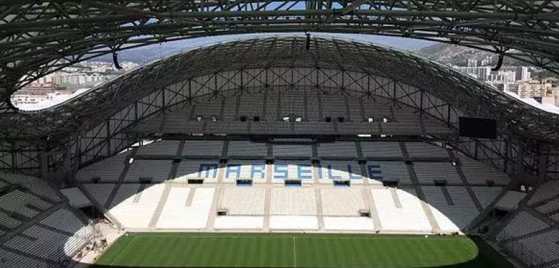 le Vélodrome a vu sa capacité portée de 60 000 places à 67 000... (DR)