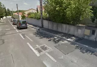 L'homme a été retrouvé mort en haut d'un des pylônes électrique de cette rue. (© Google Maps)