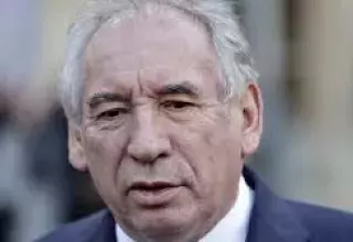 France : l’indulgence de François Bayrou à l’égard du parcours de Jean-Marie Le Pen provoque l’indignation