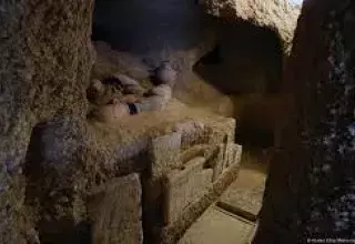 Égypte : Découverte d'une nouvelle tombe royale antique à Louxor, liée à Thoutmosis II