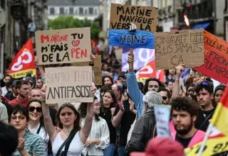 France : des milliers de manifestants contre le poison du racisme et de l’extrême droite