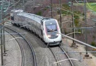 France : un conducteur SNCF met fin à ses jours en sautant du train en marche