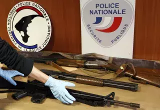  L'individu recevait les armes tout bonnement par colis postal (DR)