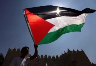 Le drapeau palestinien flotte au siège de l'UNESCO à Paris