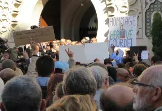 un hommage pour dire aussi « non » aux amalgames faciles qui assimilent l’Islam vécu dans la sérénité à la barbarie des groupes armés... (DR)