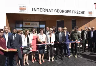 « Nous donnons aux jeunes les meilleures conditions de réussite scolaire », a déclaré lundi Carole Delga, à l’occasion de l’inauguration du nouvel internat des lycées Georges-Frêche et Jean-François-Champollion. (© Région Occitanie)