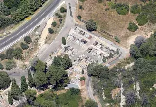 La joggeuse de 33 ans a été retrouvée morte jeudi, à Nîmes, près du cimetière du chemin des sangliers. (© Google Maps)