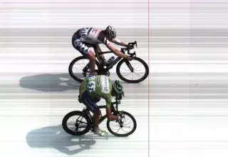 André Greipel l'a emporté d'une demi-roue sur le maillot vert Peter Sagan, dans l'Hérault. (DR)